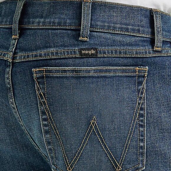 Wrangler Men's Slim Straight Fit Jean - Picture 4 of 4